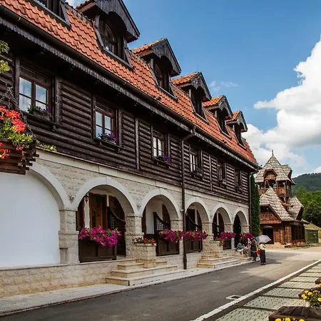 Konaciste Osmica * Mokra Gora