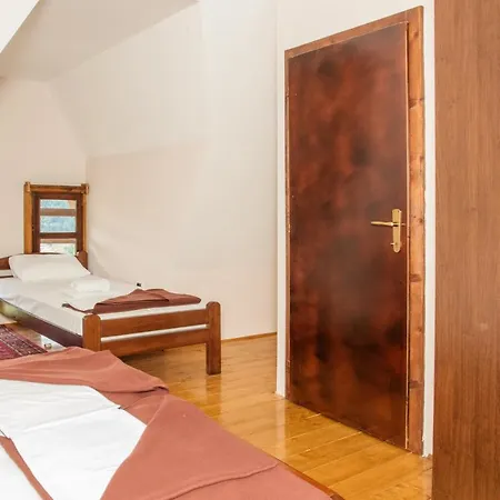 Konaciste Osmica Motel Mokra Gora