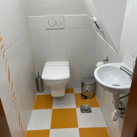 Konaciste Osmica Mokra Gora