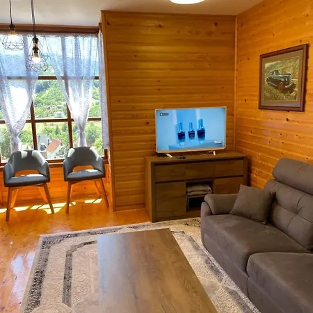 Konaciste Osmica * Mokra Gora