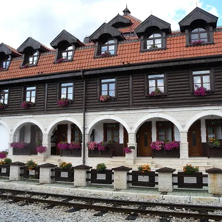 Konaciste Osmica Mokra Gora