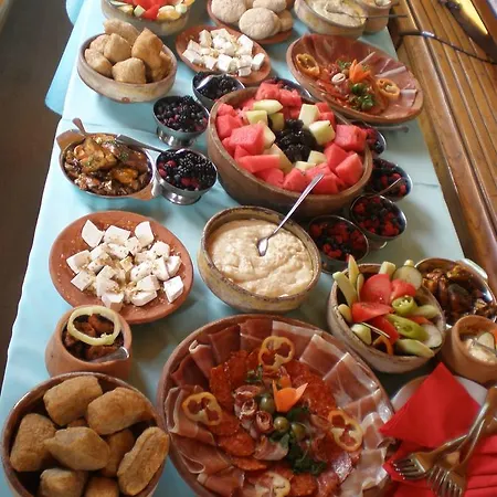 Konaciste Osmica * Mokra Gora